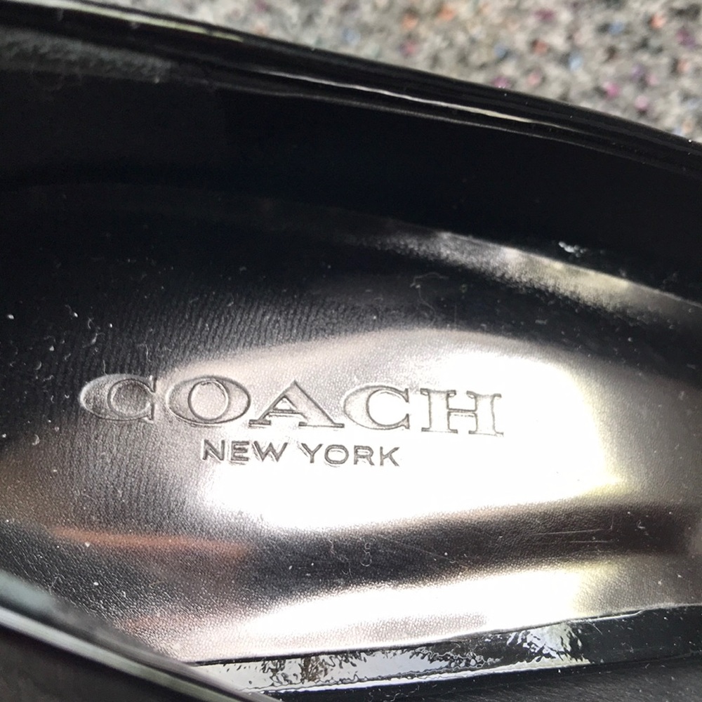 Coach Nala Black Patent Leather Pumps Round Toe - Picture 3 of 8